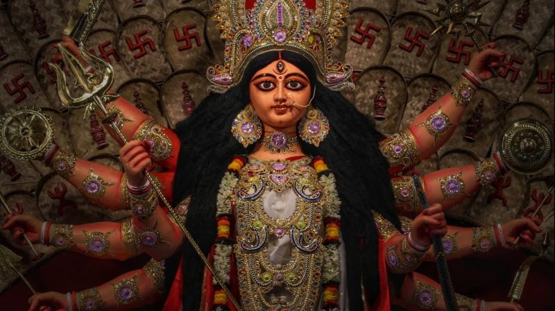 Know The Significance of Ten Arms of Maa Durga