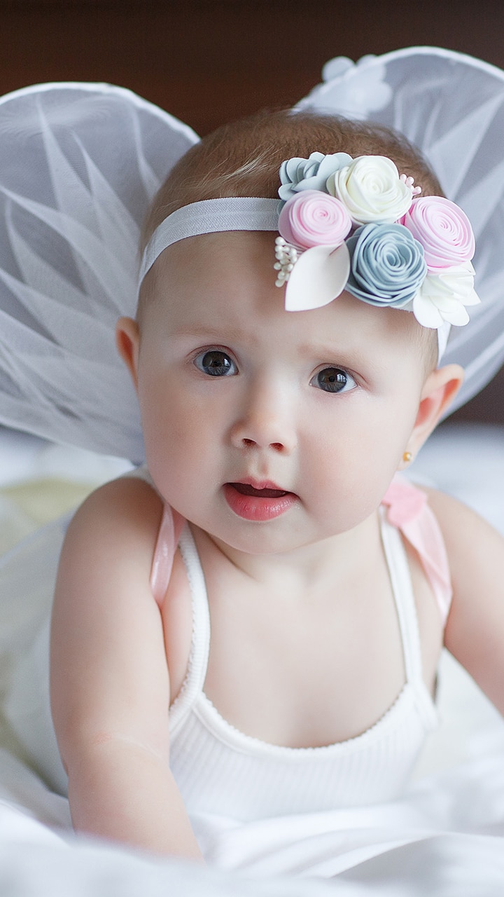 10 Spanish Baby Names For Girls and Boys