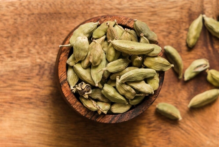 Weight Loss With Elaichi: 5 Ways How The Green Magic of Cardamom Can Help Burn Fat