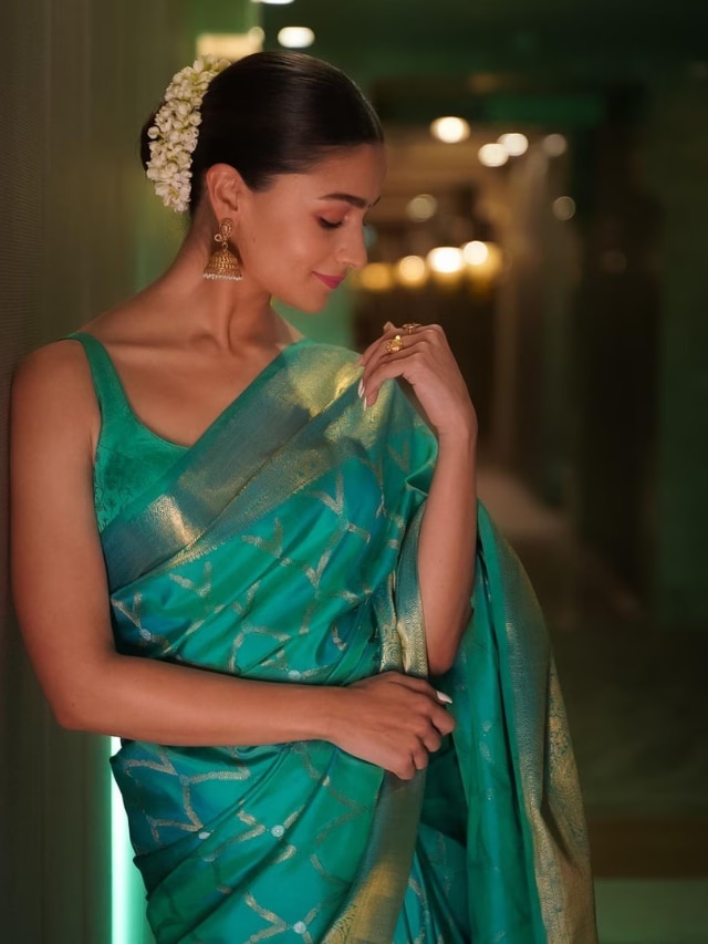 40+ Stylish Hairstyles for Saree On Your Special Occasions