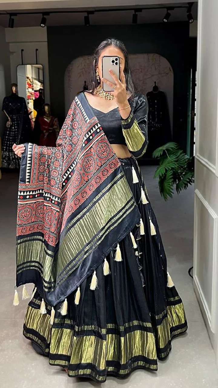 Navratri chaniya hotsell choli dupatta style