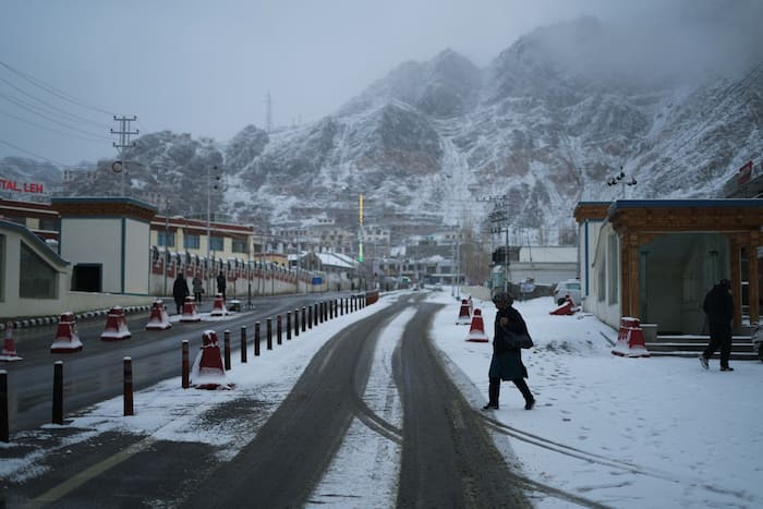 Leh receives fresh snowfall