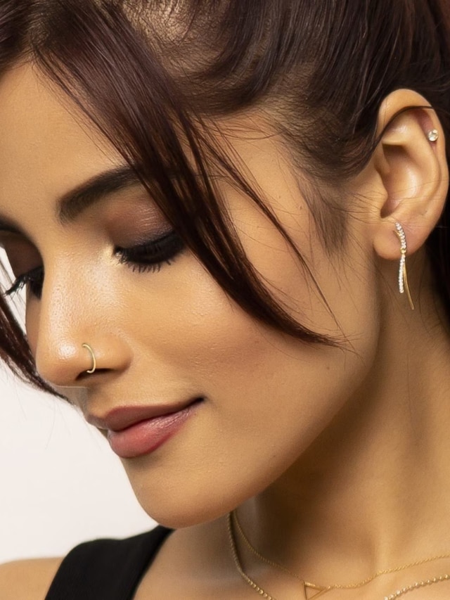 How to Choose Nose Rings to Suit Your Face Type
