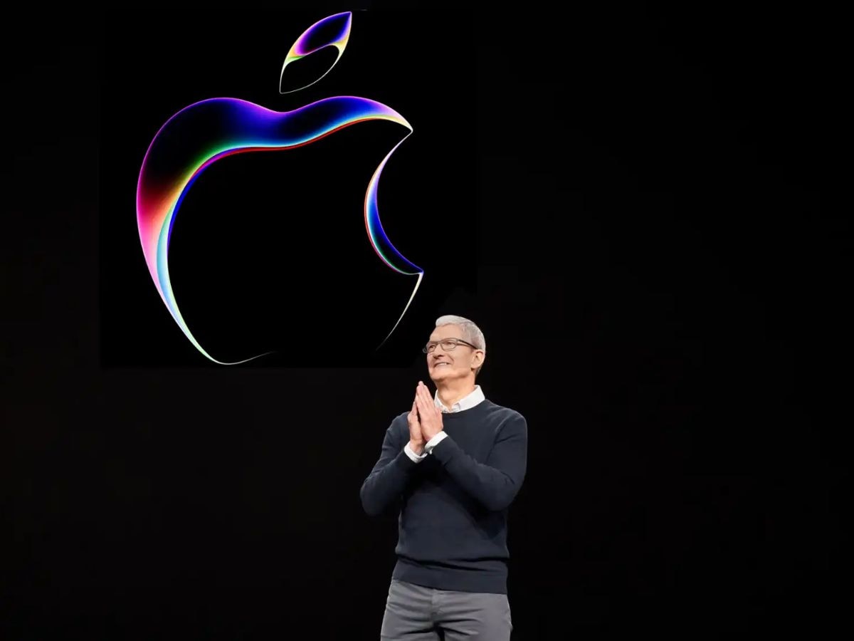 Tim Cook Earns More Than Rs 1 Crore A Day, Here’s How Much Is Apple CEO ...