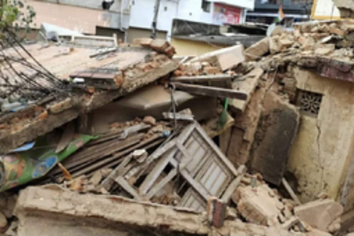 Bengaluru School Collapse: Near-Tragedy Averted As Nursery School Building  Collapses