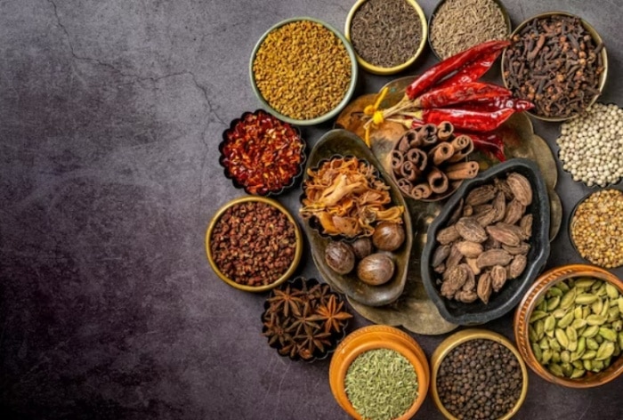 Type 2 Diabetes Treatment: 5 Herbs And Spices to Reverse Spike in Blood Sugar Level