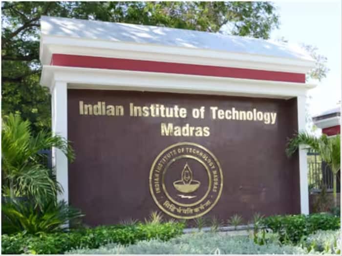 IIT Madras Becomes First IIT To Introduce Sports Quota; 2 Seats To Be Created in Each UG Course