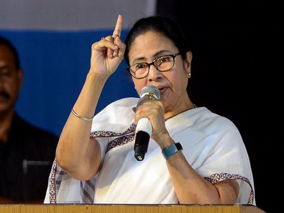 Mamata Banerjee Lambasts BJP, Says Saffron Is Colour Of ‘Tyagis’, But You Are ‘Bhogis’