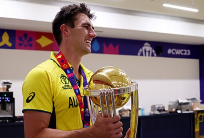 Pat Cummins Poses With World Cup Trophy On Sabarmati River cruise ...