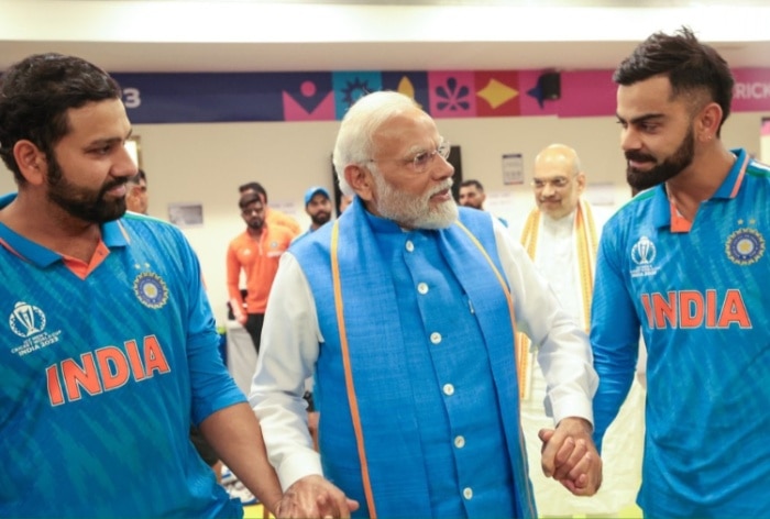 Virender Sehwag Hails PM Modi’s Dressing Room Gesture After India Heartbreaking World Cup Final Loss