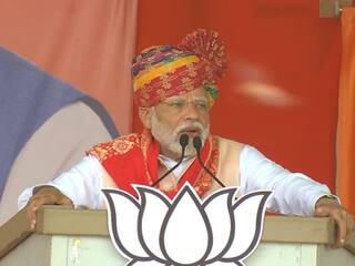 'कांग्रेस-KCR एक समान, दोनों से रहो सावधान', PM Modi ने Telangana में दिया नया नारा