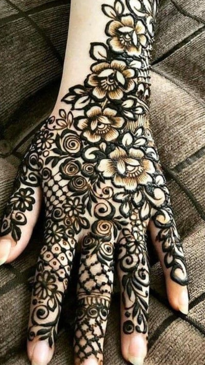 Techniques for Darker Henna Mehendi - Wedium