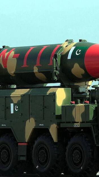 पाकिस्तान कितना ताकतवर? उनके पास कौन कौन से हथियार हैं जो भारत के पास नहीं हैं!