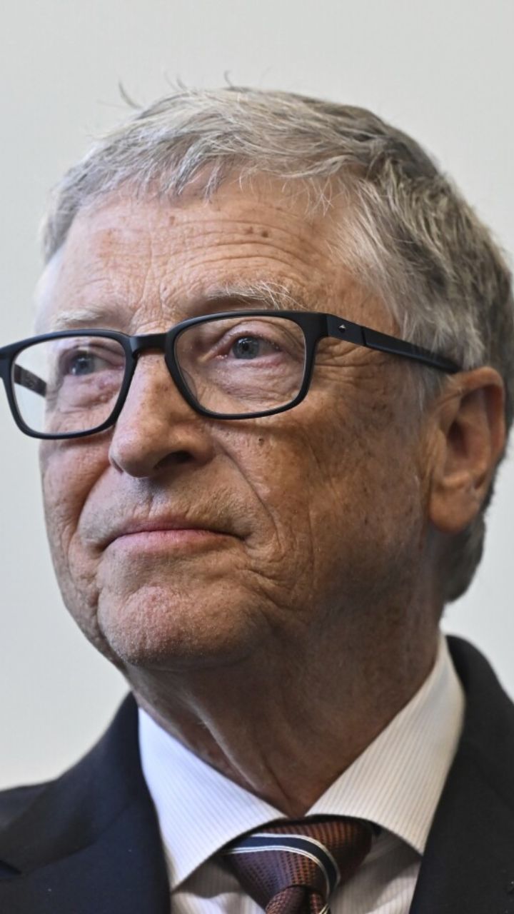 5-best-books-bill-gates-read-in-2014-business-insider