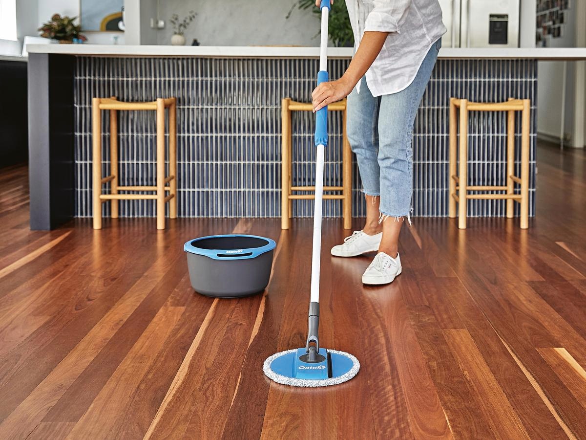 Check Out Latest Exciting Deals On Spin Mops Under Rs 2,000 on Amazon