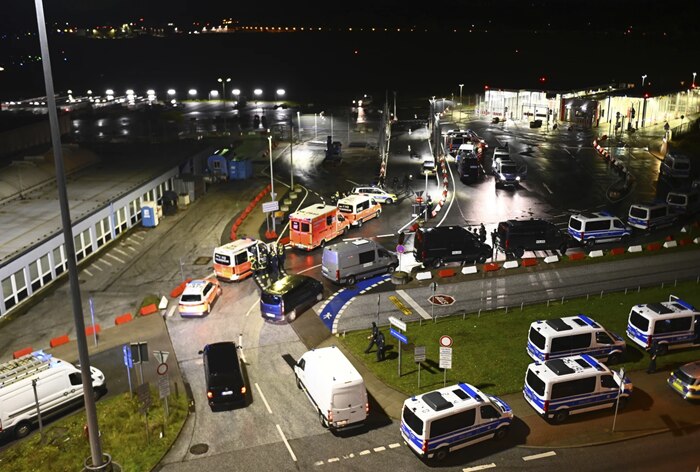 Germany’s Hamburg Airport Closed, Flights Canceled After Armed Man Drives Through Gate