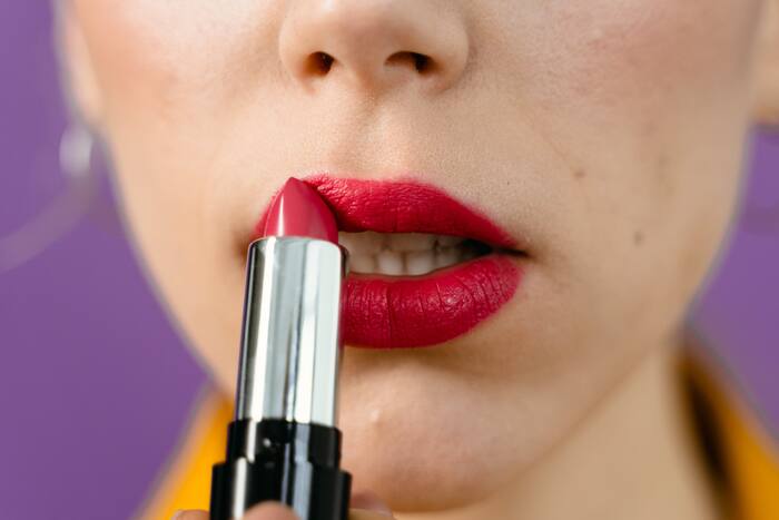 Red Hot: Expert Tips to Rock Red Lipstick with Confidence