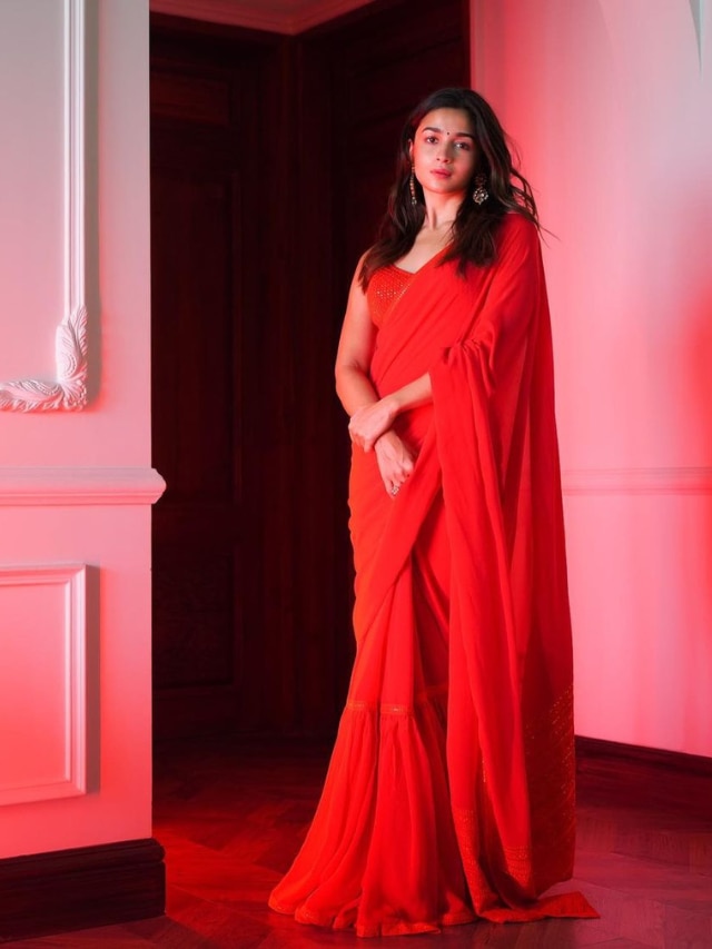Alia Bhatt's off-the-runway Gucci look in a specific wine-red shade shares  a long history with the brand | Vogue India