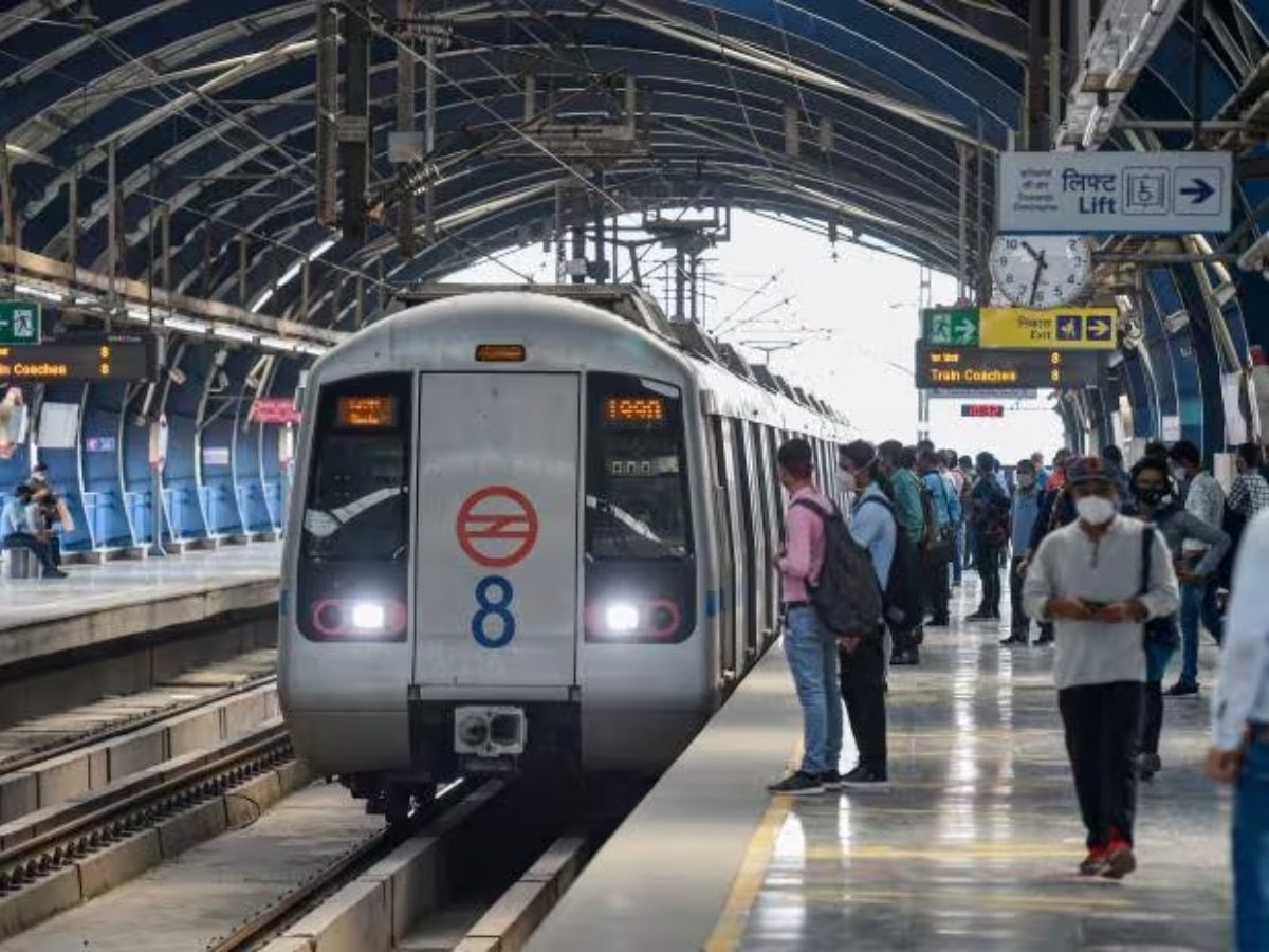 Delhi Metro: DMRC To Commence Services at 4 AM on Republic Day