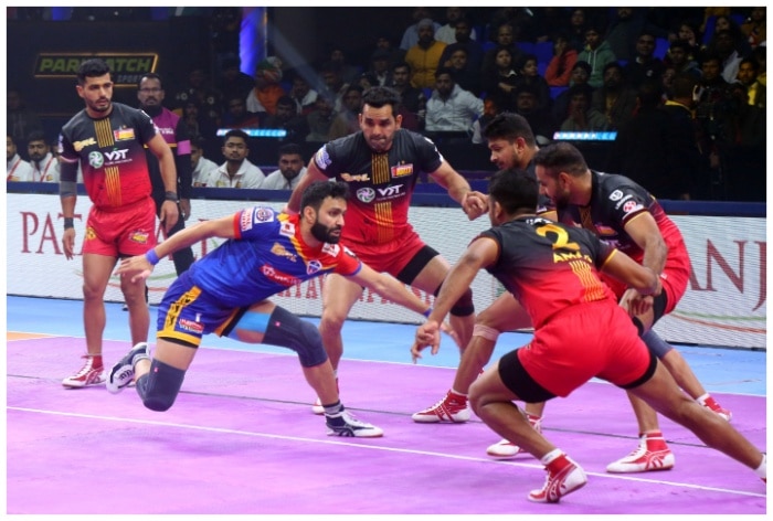 Pro Kabaddi League 2023: Pardeep Narwal’s SUPER 10 Takes UP Yoddhas Over The Line Against Bengaluru Bulls