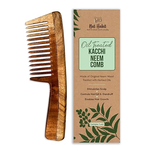 Nat Habit Kacchi Neem Wooden Comb - Soaked In 17 Herbs, Neem & Sesame Oil