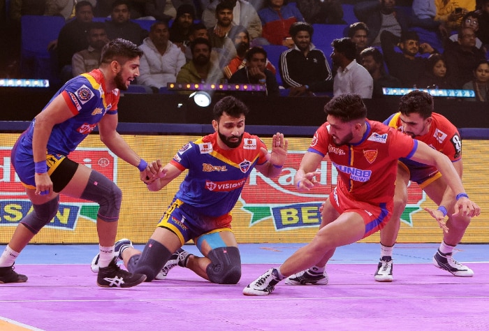 Dabang Delhi Beat UP Yoddhas 35-25 To Climb Into Top Six Of PKL Season 10 Table