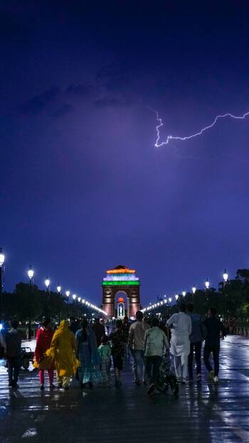 IMD Weather Update: Heavy Rainfall Predicted in These States