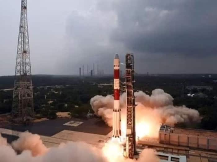 India To Create History Again ISRO Launching XPoSAT On January 1, 2024