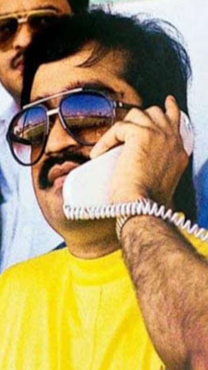 Dawood Ibrahim - क्या किसी को किसी प्रकार की सहायता या काम... | Facebook