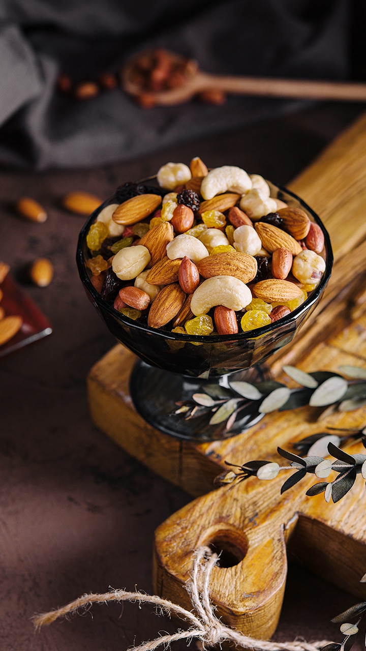 9 Dry Fruits to Reduce High Blood Pressure Symptoms