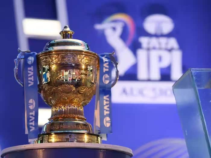 IPL Chairman CONFIRMS There Will be Mega Auction Ahead of 2025 Season