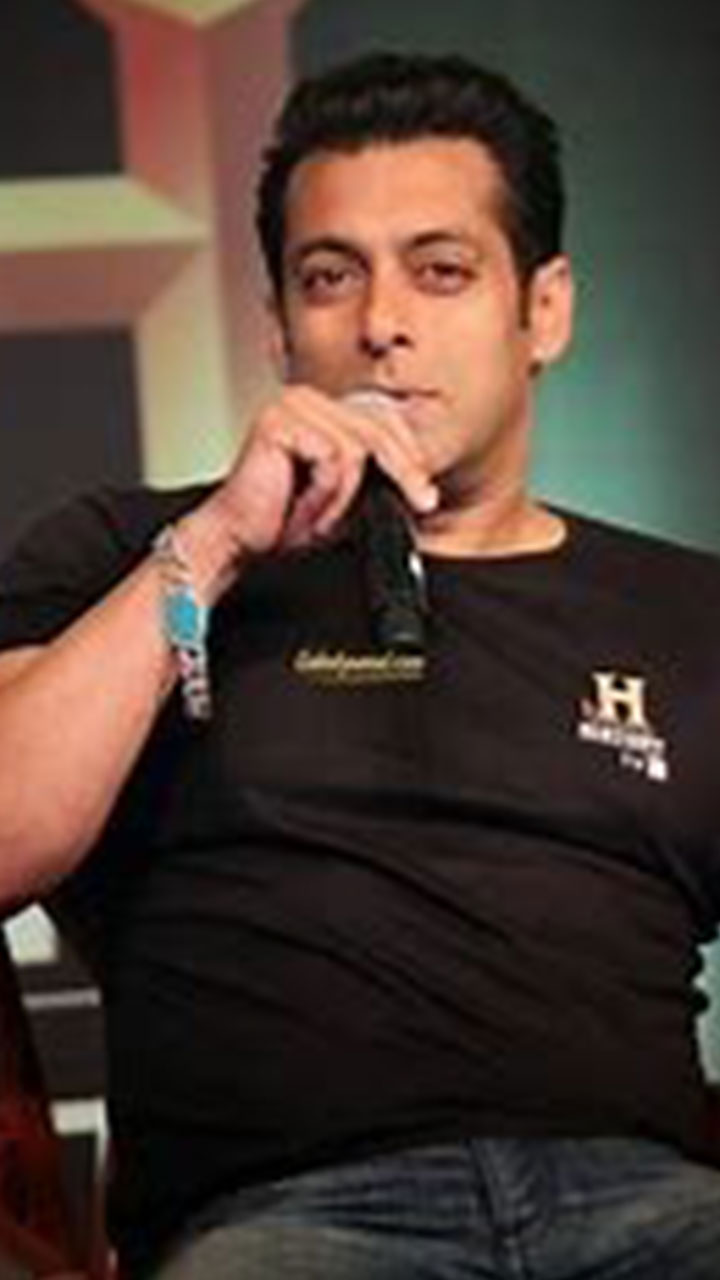 Salman khan deals style bracelet