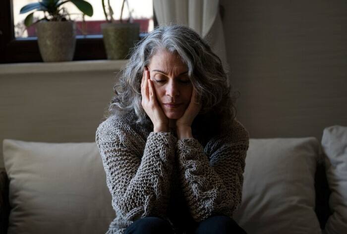 Alzheimer's Disease: How to Keep Your Brain Healthy After 50?