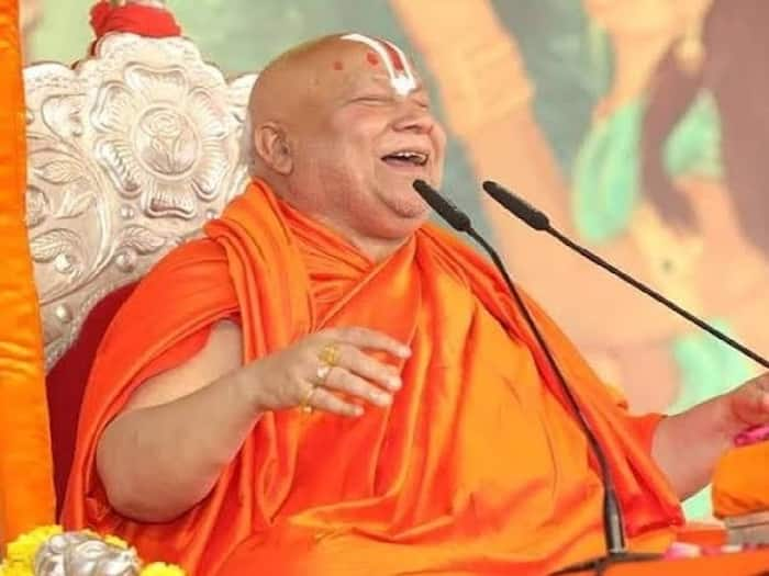 Swami Rambhadracharya Initiates Yagna With The Intention Of Reclaiming