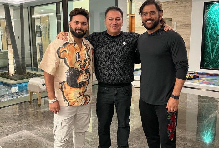 MS Dhoni Rishabh Pant Meet UFC Fighter Khabib Nurmagomedov S MMA Coach