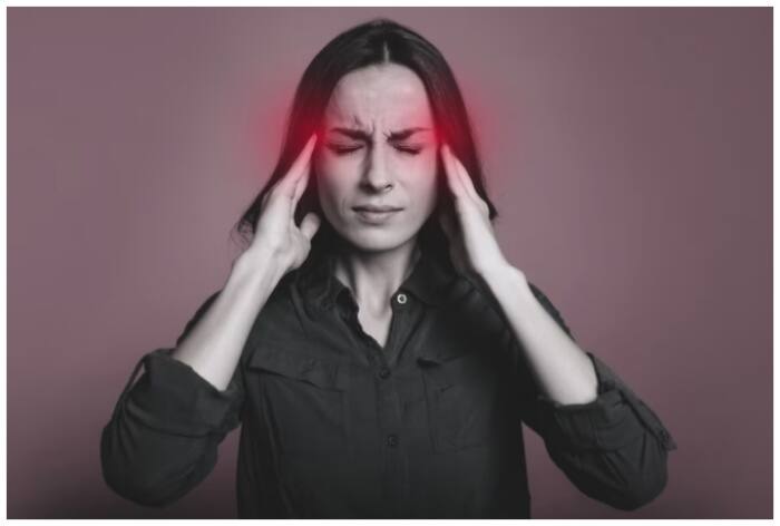 Migraine Pain: Stress to Sleep Deprivation, 7 Triggers of Chronic Headache in Winters