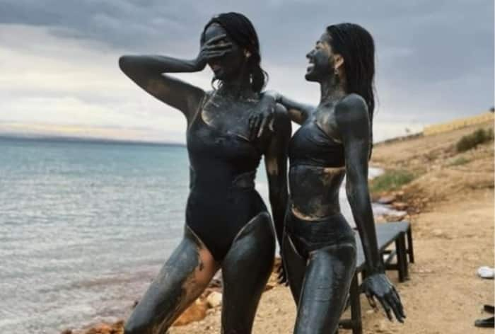 BFFs Alaya F-Manushi Chhillar's Relaxing Spa Day Was Perfect With Dead Sea Mud Masking- See PICS