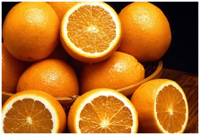 तेजी से वजन घटाना चाहते हैं तो ऐसे खाना शुरू कर दें संतरा
