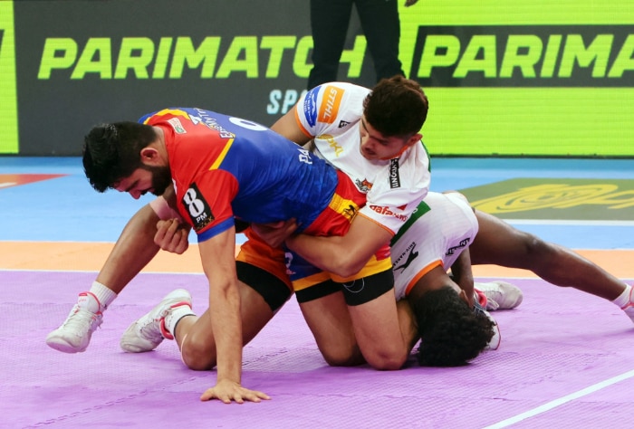 Puneri Paltan Demolish UP Yoddhas To Record Sixth Win On Trot