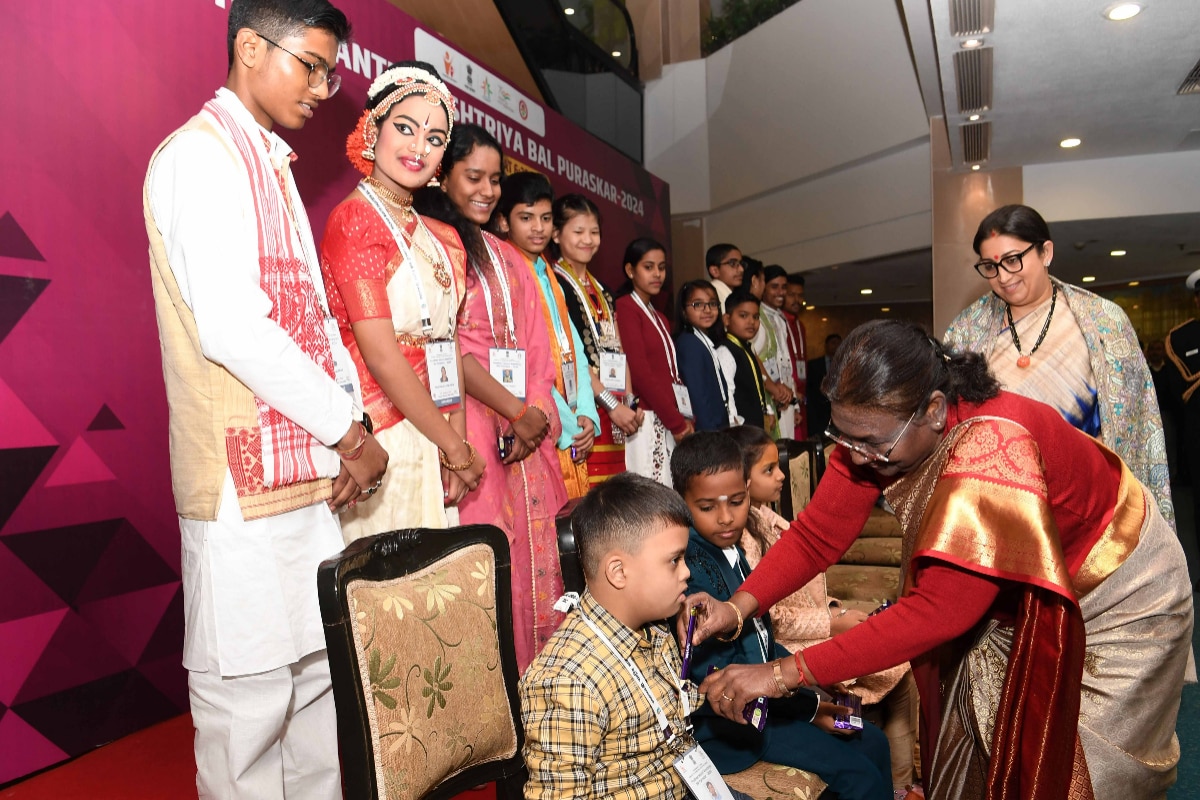 19 Children Awarded Pradhan Mantri Rashtriya Bal Puraskar By President Droupadi Murmu