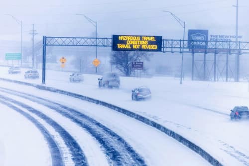 Snow and Ice Threaten Travel Across Plains and Great Lakes