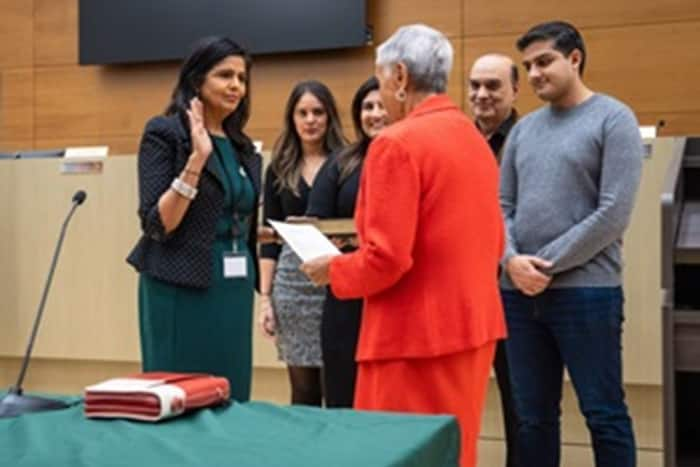 New Jersey, Indian-American Sikh, Neena Singh, Mayor of Montgomery Township, Montgomery Township Reorganisation Meeting, America