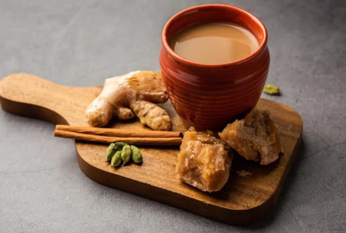 Benefits Of Jaggery Tea In Winters