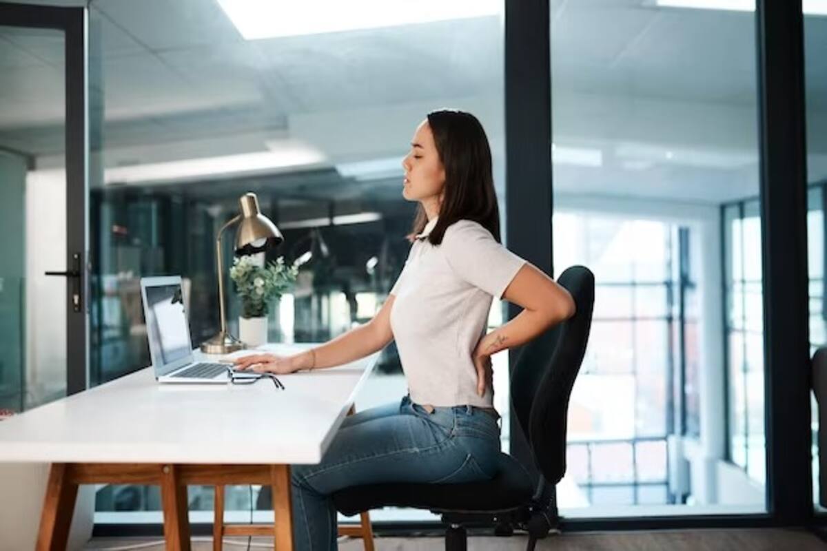 No More Slouching, Follow These Tips for Ideal Posture - News18