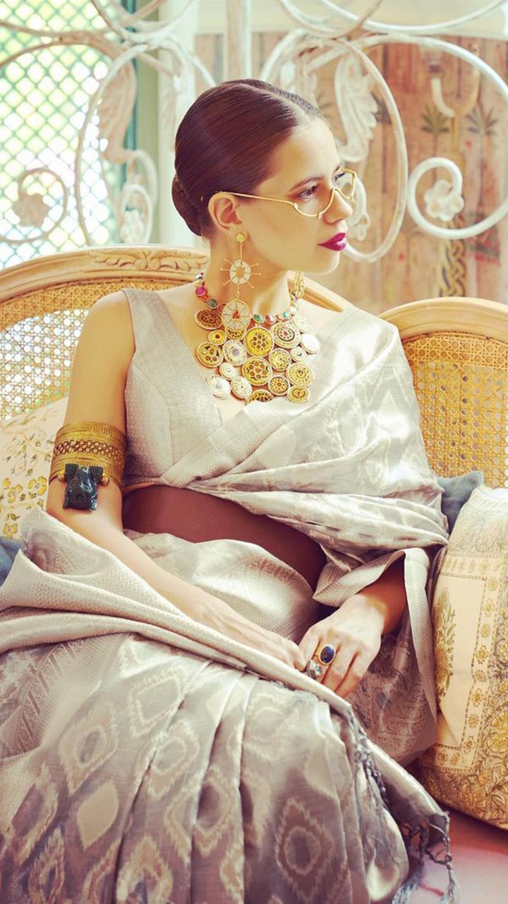 3g silver zari pastal colour Kanchipuram handloom Silk saree🌞 Note: posted  pics Colour may slightly vary due to digital camera resolu... | Instagram