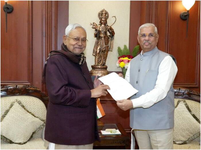 nitish kumar resignation