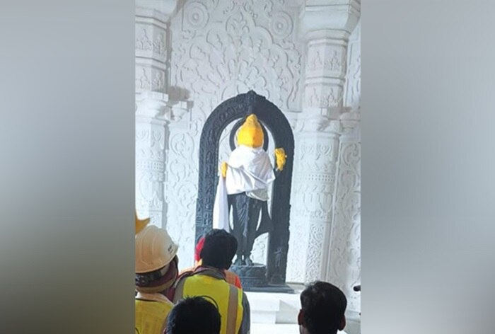 Revealed First Image Of Ram Lalla Idol Inside Ayodhya Ram Mandir Sanctum Sanctorum