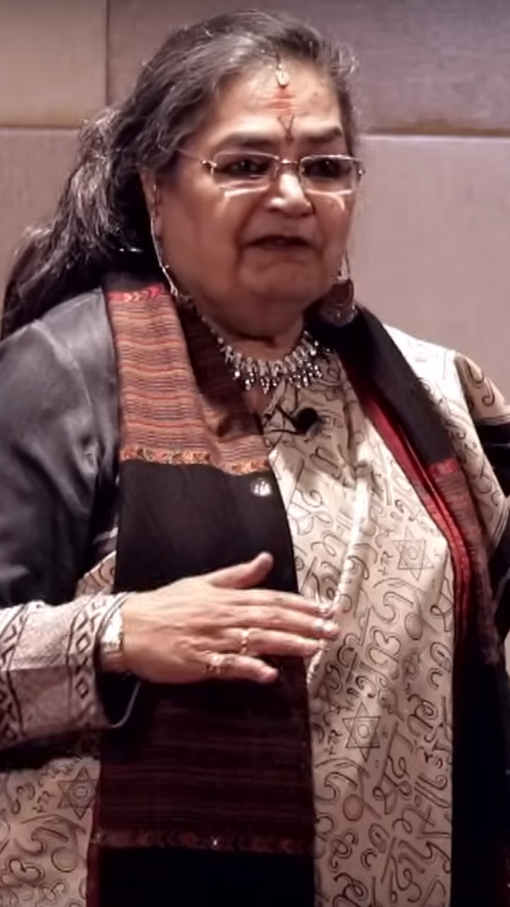 8 Evergreen Songs of Usha Uthup The Padma Bhushan Awardee 2024