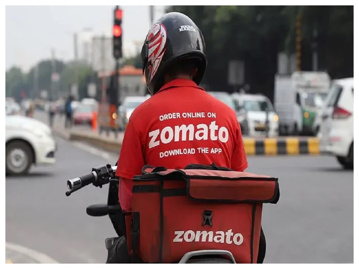 Zomato Raises Platform Fee To Rs 4 In Major Cities After Record-breaking New Year Eve Orders