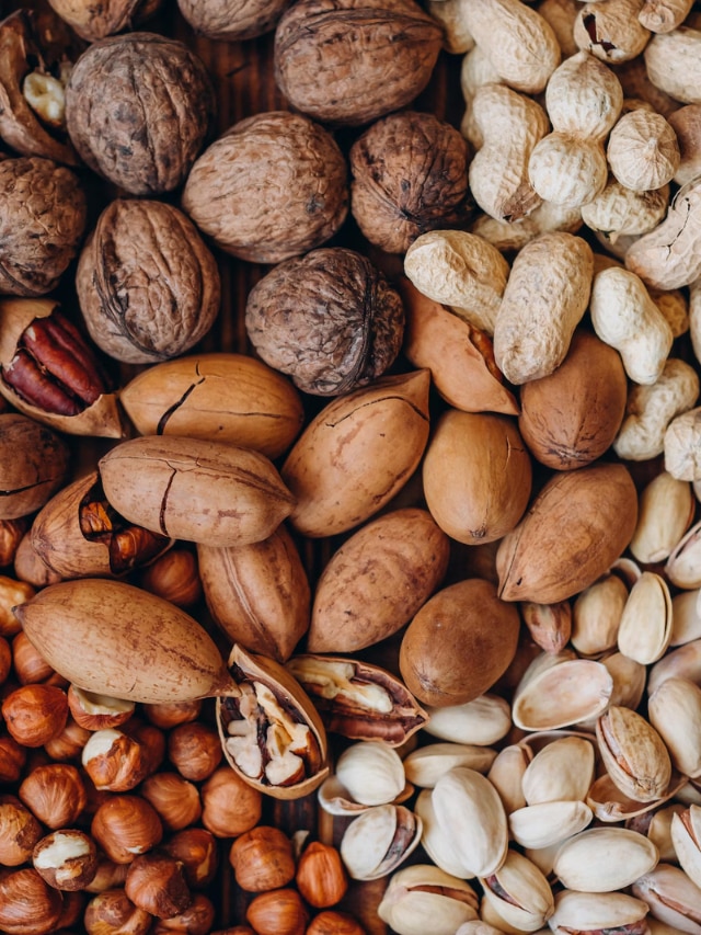 7 Dry Fruits To Boost Your Memory